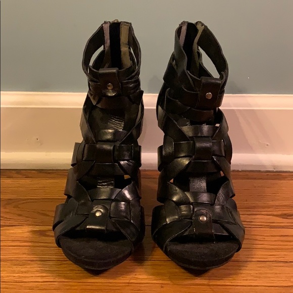 Nine West Women’s Leather Heels Size 8 - Picture 1 of 5